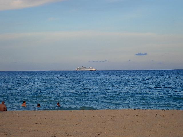 PB080617.JPG