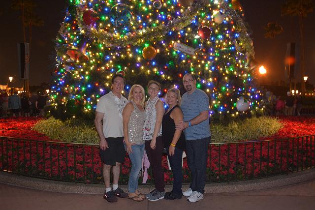 EPCOT_BACKSIDE5_7540175677.jpeg