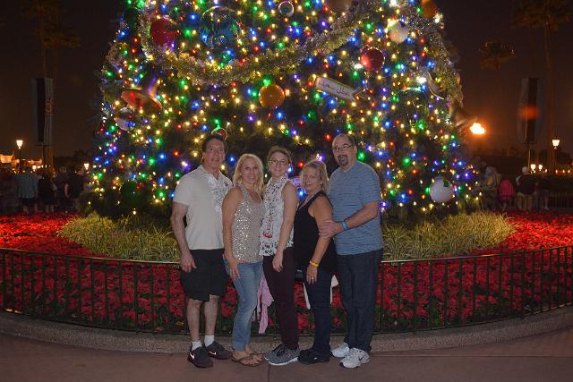 EPCOT_BACKSIDE5_7540175678.jpeg