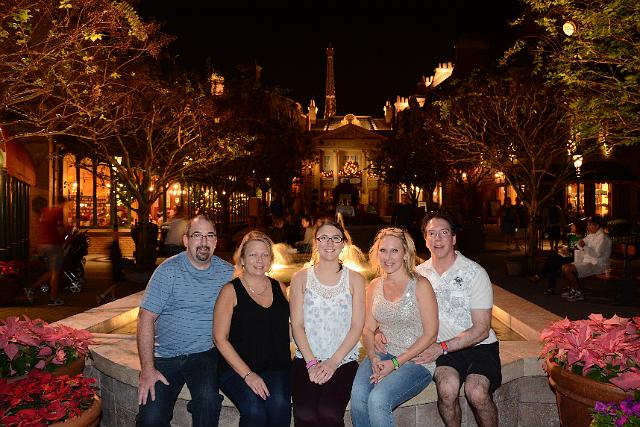 EPCOT_WRLDSHW2_7540159455.jpeg